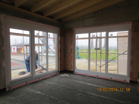Fenster im neuen Vereinsheim - Sportheim Altheim